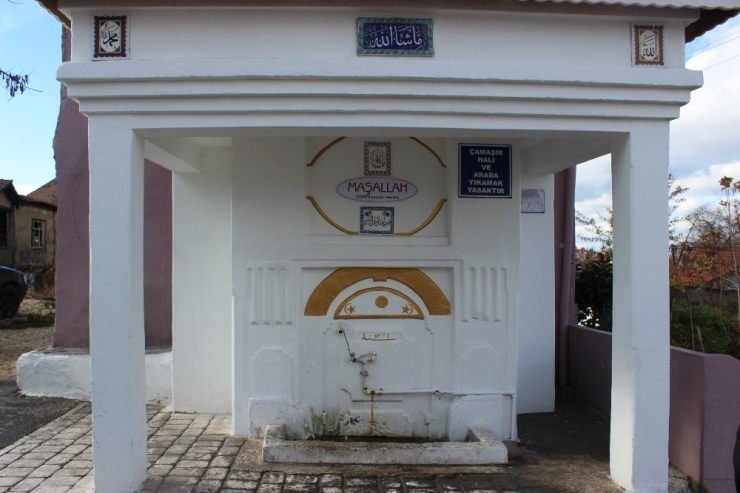 Odunpazarı’nın Tarihi Çeşmelerinde Renkli Görüntüler