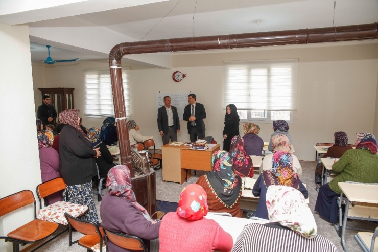 Fadıloğlu Acaroba Sakinleriyle Buluştu