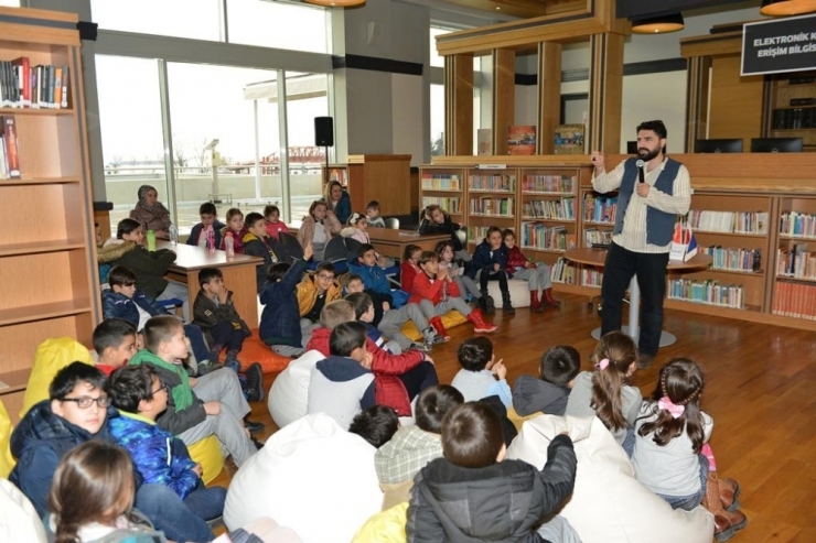 Yazarlar, İlkokul Öğrencileriyle Söyleşide Buluşuyor