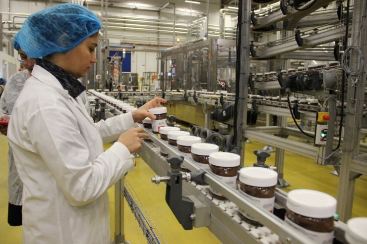 Çikolata Devi Kapılarını İha’ya Açtı