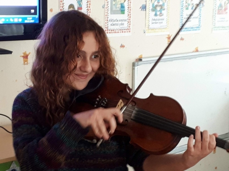 "Sen De Bir Pati Sev" Ekibi Haymana’da