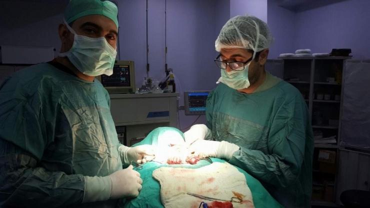 20 Yıldır Acı Çekiyordu, 2 Saatte Sağlığına Kavuştu