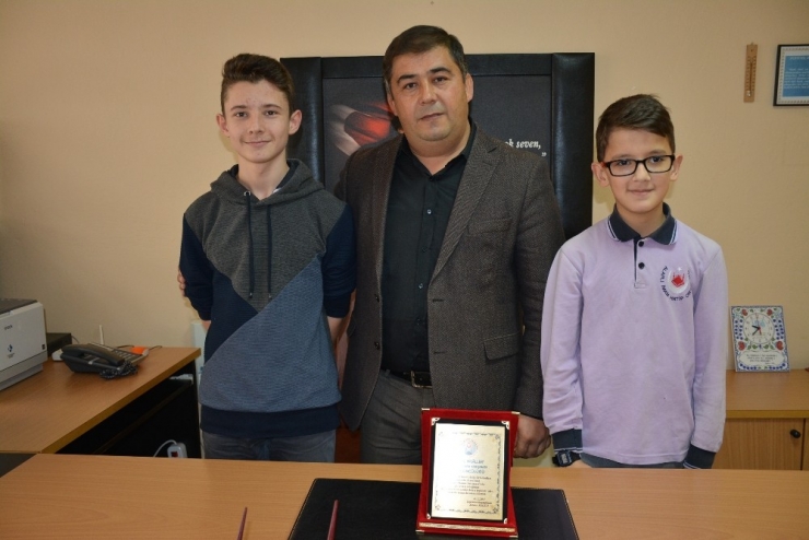 Alaplı İmam Hatip Ortaokulu’na İki Dalda İki Ödül