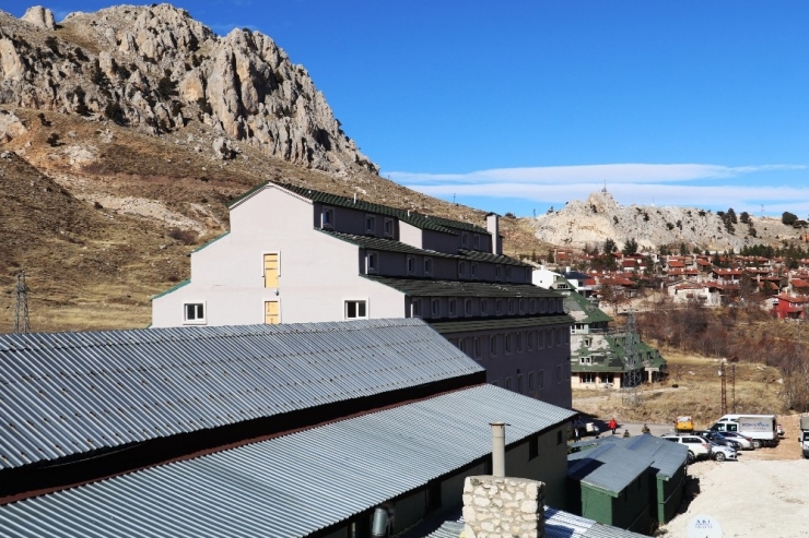 Saklıkent Kayak Merkezindeki Taş Ocakları Takibe Alınıyor