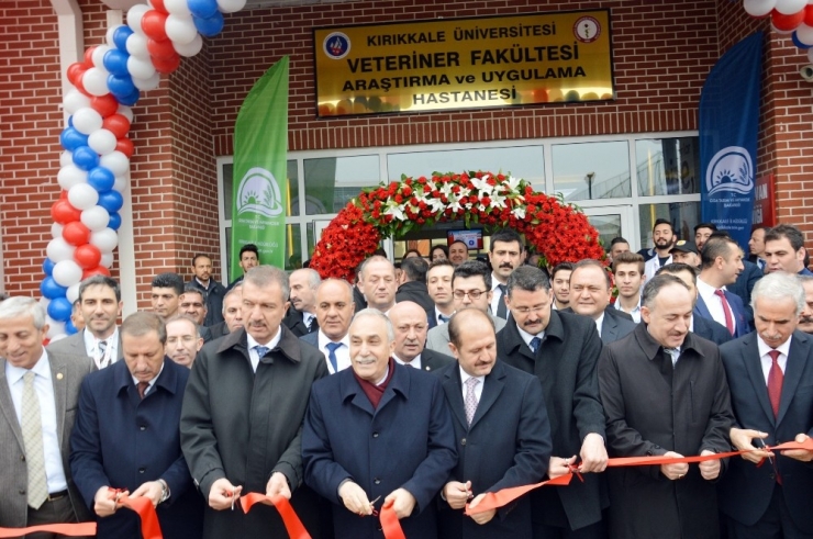 Bakan Fakıbaba: “Üreticilerimizin Yanındayız”