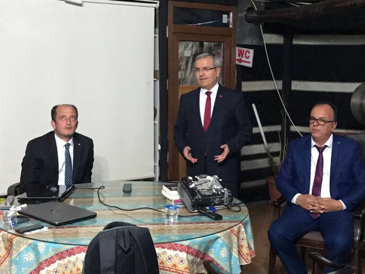 Burdur’da Çiğ Süt Fiyatları Ve Süt Endüstrisi Konuşuldu