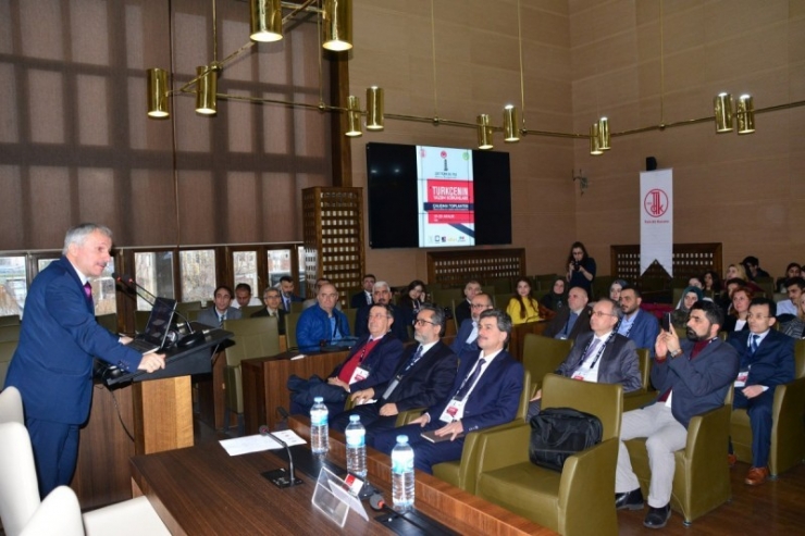 Türkçenin Yazım Sorunları Ele Alındı