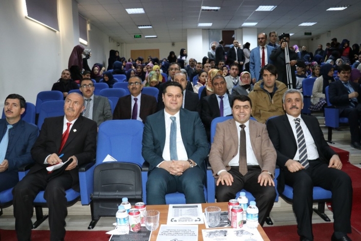 İpekyolu Belediyesinden ‘Z-kütüphane’ Açılışı