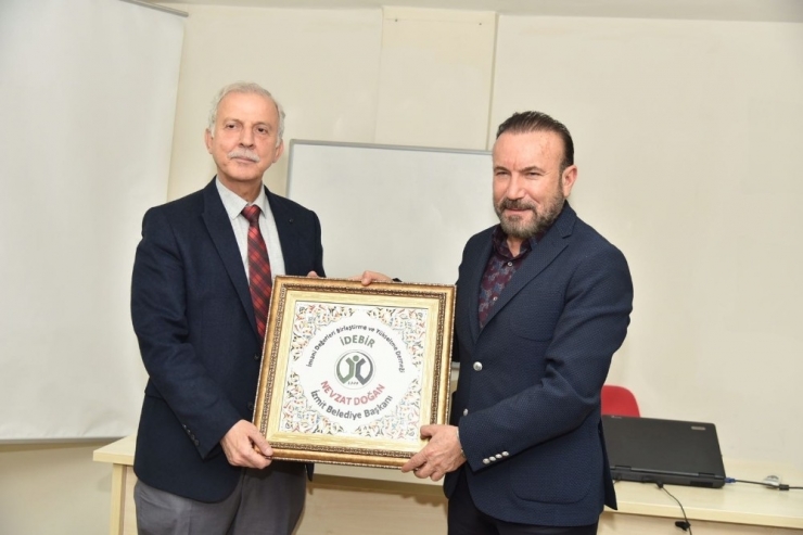 Doğan, İdebir’de Arakan İzlenimlerini Anlattı