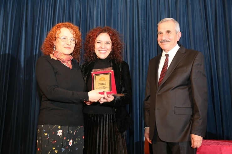 Odunpazarı Belediyesi’ne 5 Dalda Sanat Ödülü