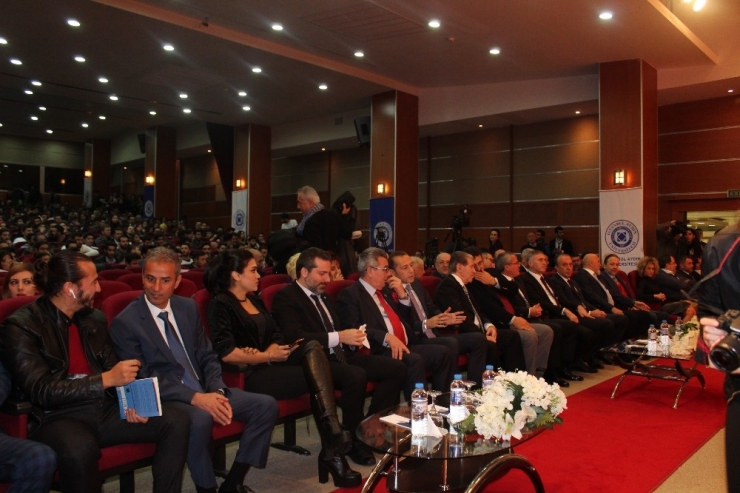 Sporda Yılın En İyileri Ödüllerini Aldı