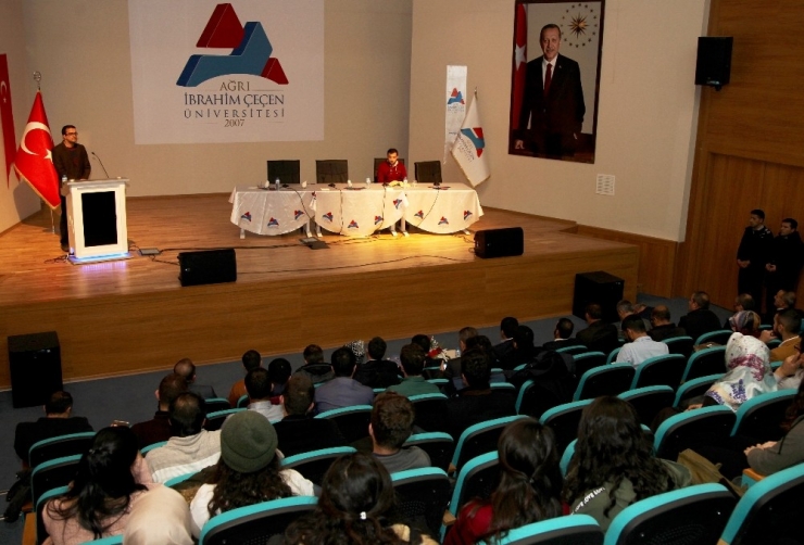 Aiçü’de Konferanslar Devam Ediyor