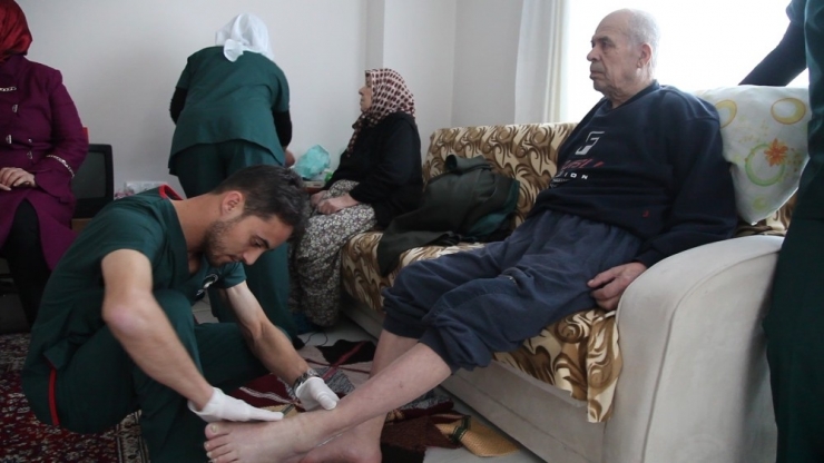 Bakıma Muhtaç Kişilere Evlerinde Bakım Hizmeti