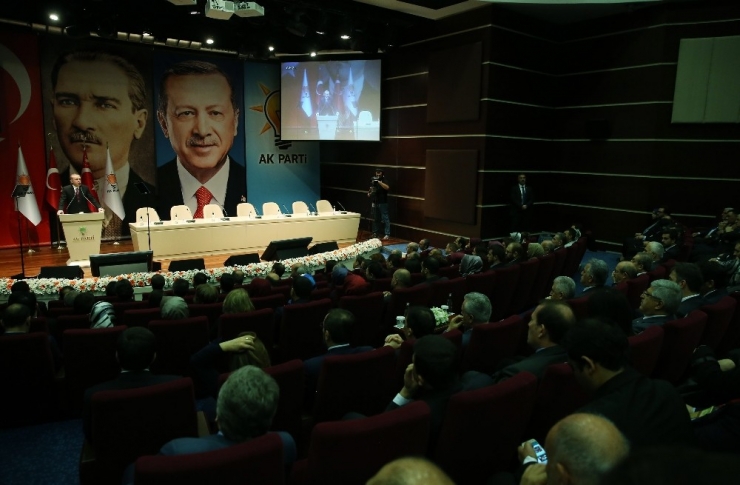 Cumhurbaşkanı Erdoğan’dan Kılıçdaroğlu’na: “Karşımızda Karikatür Bir Tip Var”
