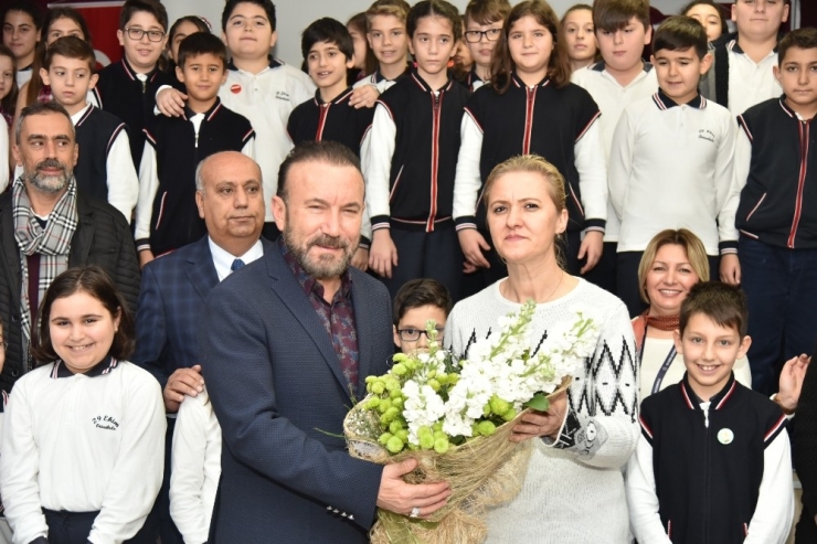 Başkan Doğan, “Eğitime Severek Destek Oluyoruz”