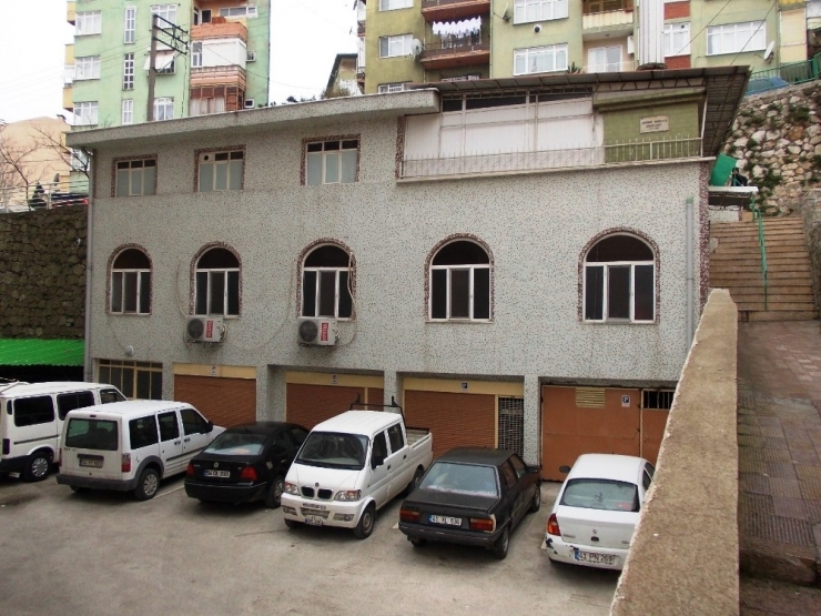Köşem Camii Yenileniyor
