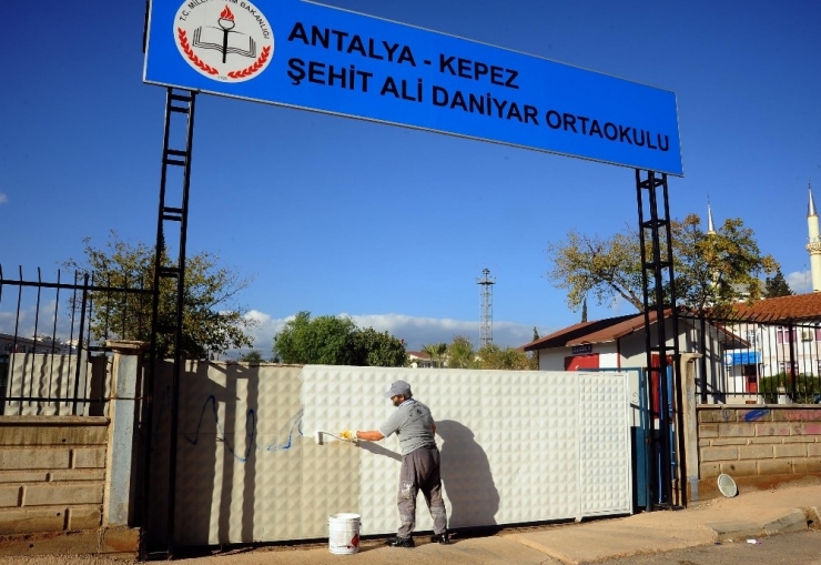 Kepez Belediyesi Eğitime Desteğini Sürdürüyor