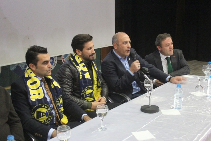 Milli Sporcu Adem Kılıççı Ağrı’da Vatandaşlarla Bir Araya Geldi