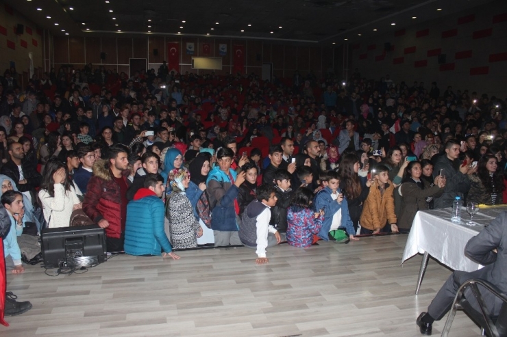 Milli Sporcu Adem Kılıççı Ağrı’da Vatandaşlarla Bir Araya Geldi