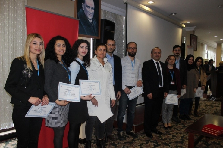 Zonguldak’ta Yeni Doğan Canlandırmaya Katılanlara Sertifikaları Verildi