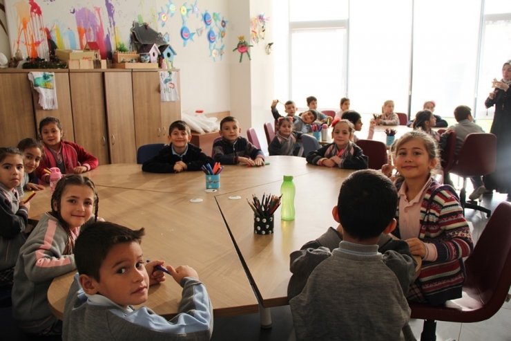 Sgm Minik Öğrencileri Ağırlıyor