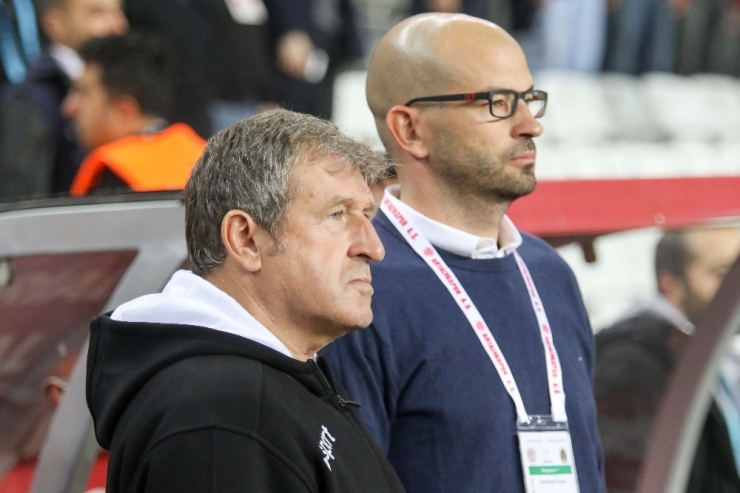 Süper Lig: Antalyaspor: 1 - Aytemiz Alanyaspor: 1 (İlk Yarı)