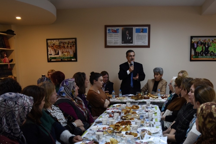 Başkan Ataç Bahçelievler’de Kadınlar İle Buluştu