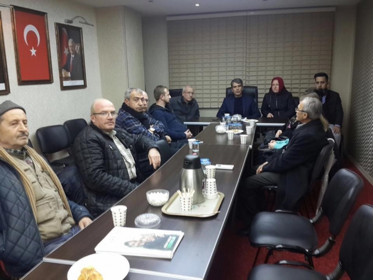 Ak Parti İstiklal Mahallesi Danışma Meclisi Toplantısı Yapıldı