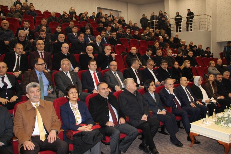 Bakan Özlü, "Türkiye, Dünya Çapında Büyüme Rekoru Kırdı"