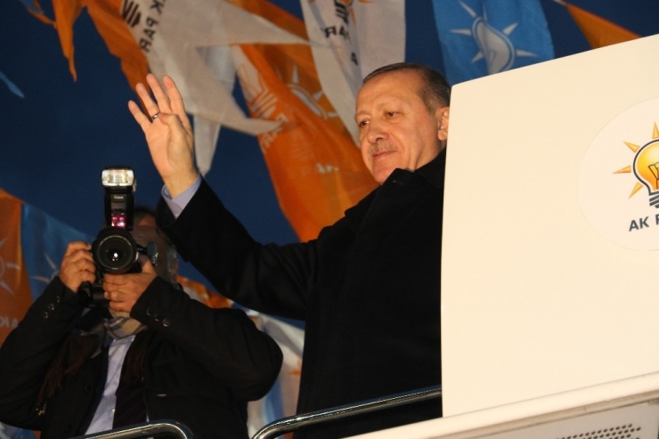 Cumhurbaşkanı Erdoğan: "İstediğiniz Kadar Dolarlarınız Olsun, Önemli Olan Samimiyet"