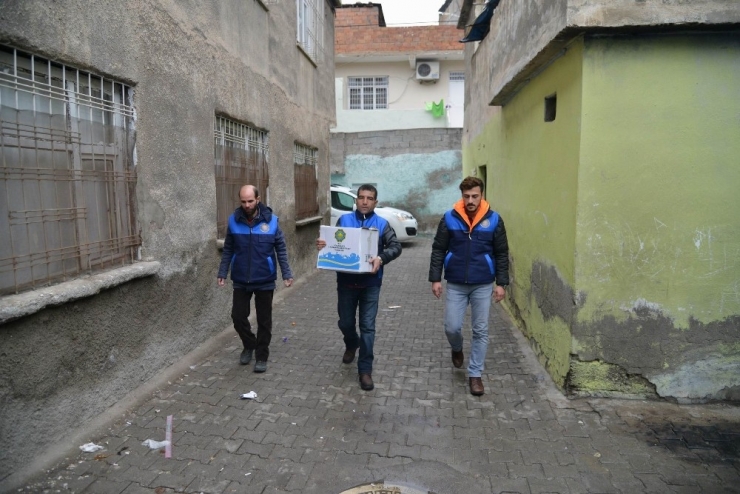 Büyükşehir Belediyesi Yaşlıları Yalnız Bırakmıyor