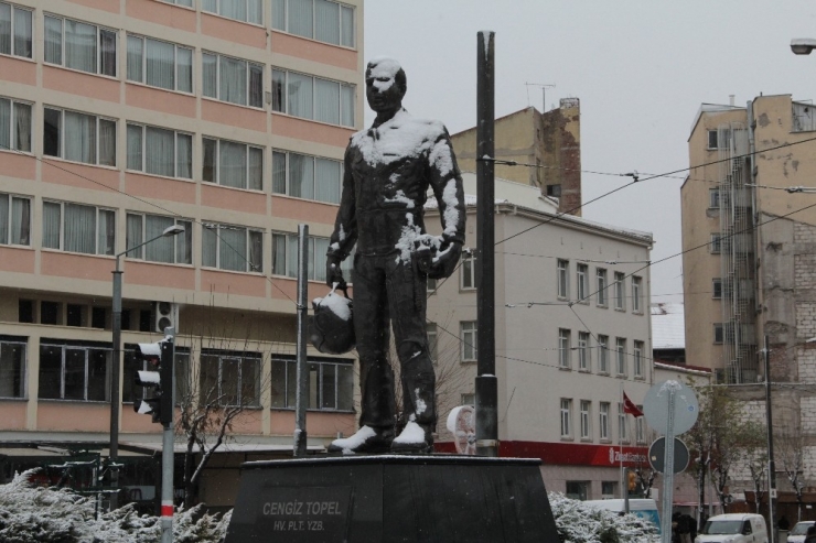 Eskişehir Beyaza Büründü