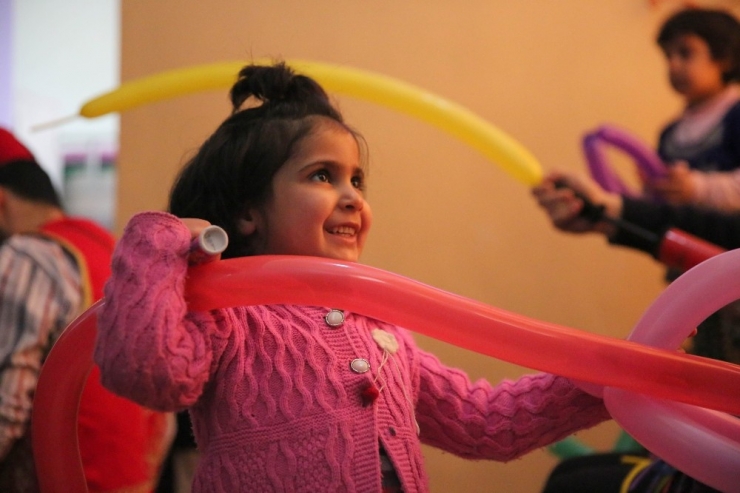 İhh’dan Yetimlere Kış Yardımı