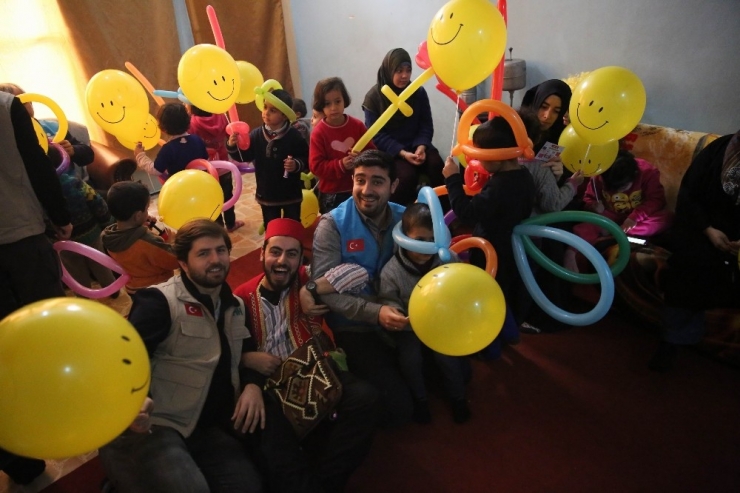 İhh’dan Yetimlere Kış Yardımı