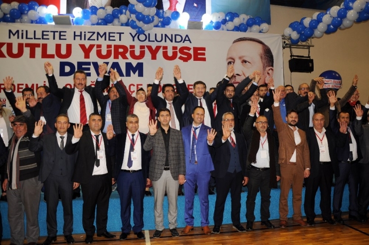 Ak Parti Erdemli’de Topçu İle Devam Dedi