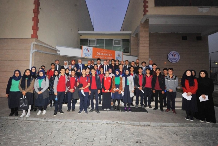 Osmaniye’de ‘Kitap Okuma Halkaları’ Projesi Etkinliği