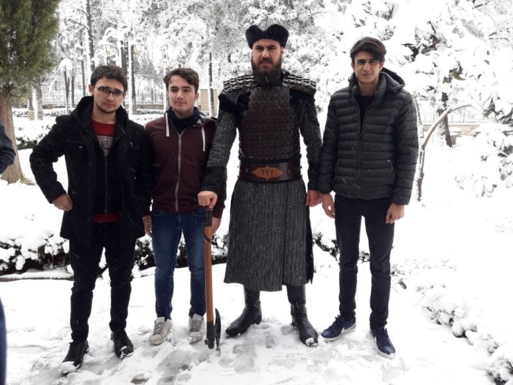 Recep Tayyip Erdoğan Anadolu İmam Hatip Lisesi Öğrencilerinden Bilecik’e Ziyaret