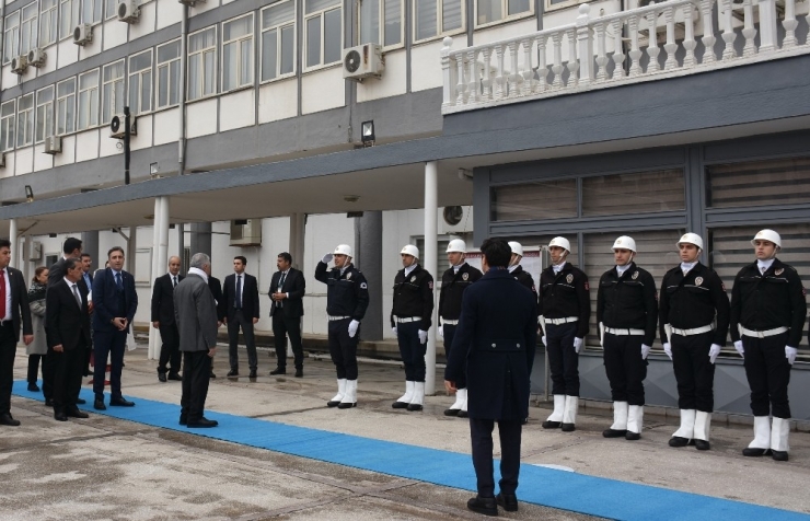 Başbakan Yıldırım Adıyaman Valiliğini Ziyaret Etti