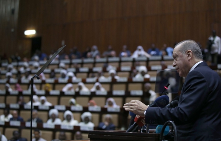 Cumhurbaşkanı Erdoğan Sudan Meclisi’ne Hitap Etti