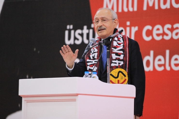 Kılıçdaroğlu: “Asgari Ücretin 2 Bin Lira Olması Gerek”