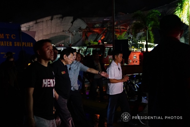 Filipinler Devlet Başkanı Duterte’nin Gözyaşları