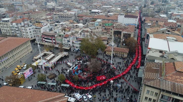 Şahinbey Belediyesinden Şanlı Destana Yakışır Kutlama