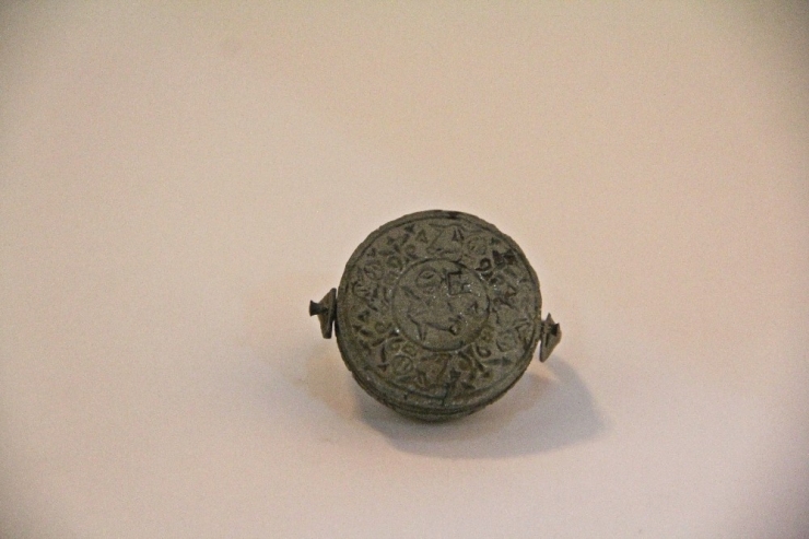 Krem Kutusunda Ele Geçen 3600 Yıllık Mühür İlk Kez Görüntülendi