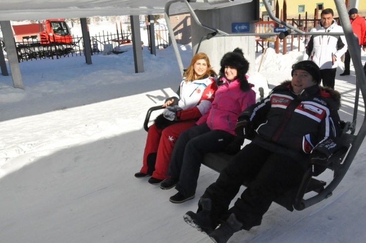 Kayak Severlerden Sarıkamış’a Yoğun İlgi