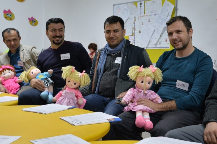 Muratpaşa’dan Babalık Destek Programı