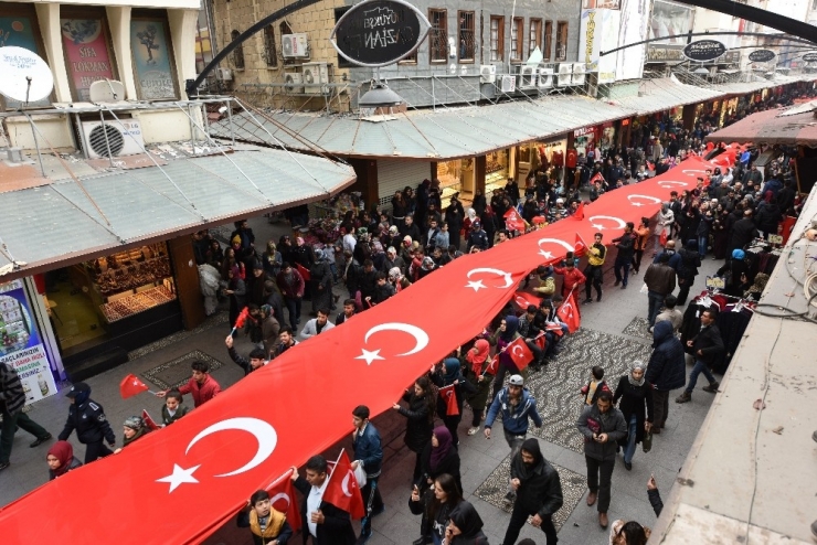 Şahinbey Belediyesinden Şanlı Destana Yakışır Kutlama