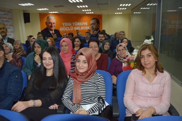 Ak Partili Yavaş’tan İlk Basın Toplantısı