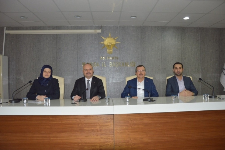 Ak Partili Yavaş’tan İlk Basın Toplantısı