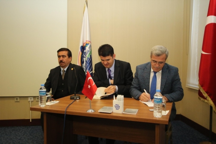 Akyazı’da Muhtarlar Toplantısı Gerçekleştirildi