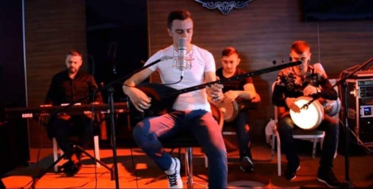 Aslanapalı Sanatçılar Klip Çekti